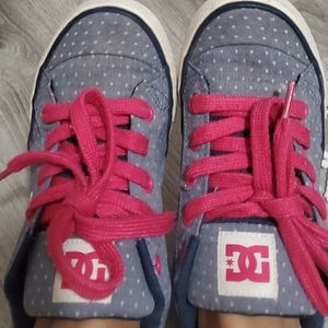 DC shoes